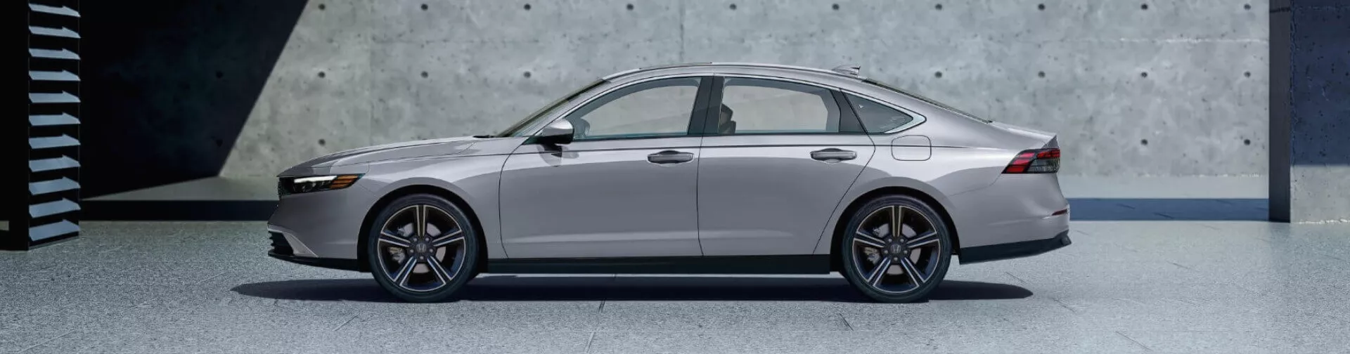 carro-honda-accord-hybrid-concessonaria-Honda-BeniCar